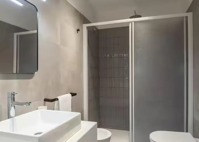 3bedroom Near Piazza Navona Vatican Ac Wifi